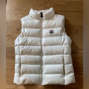 Moncler size 14 Ghany Down Vest